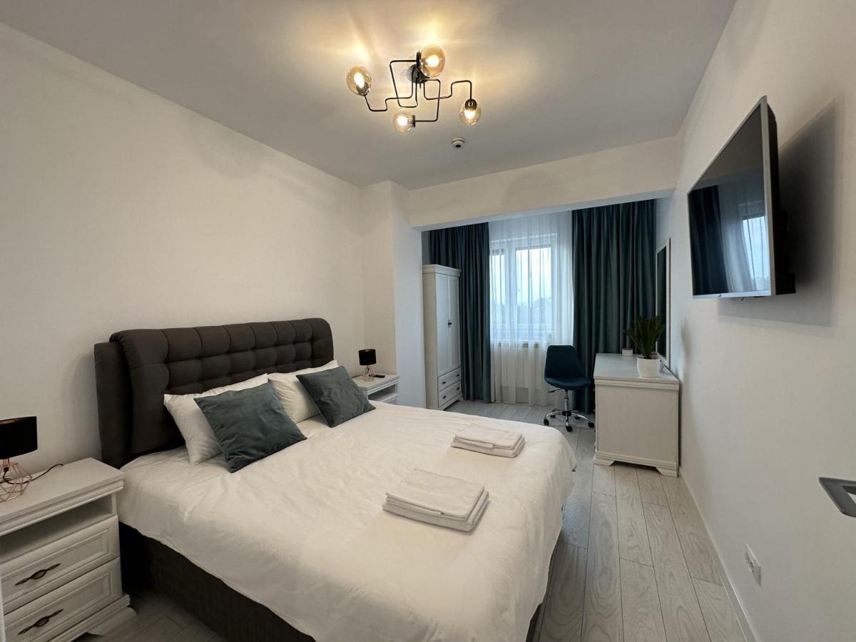Ferienwohnung Apartament In Suceava, Zamca Exterior foto