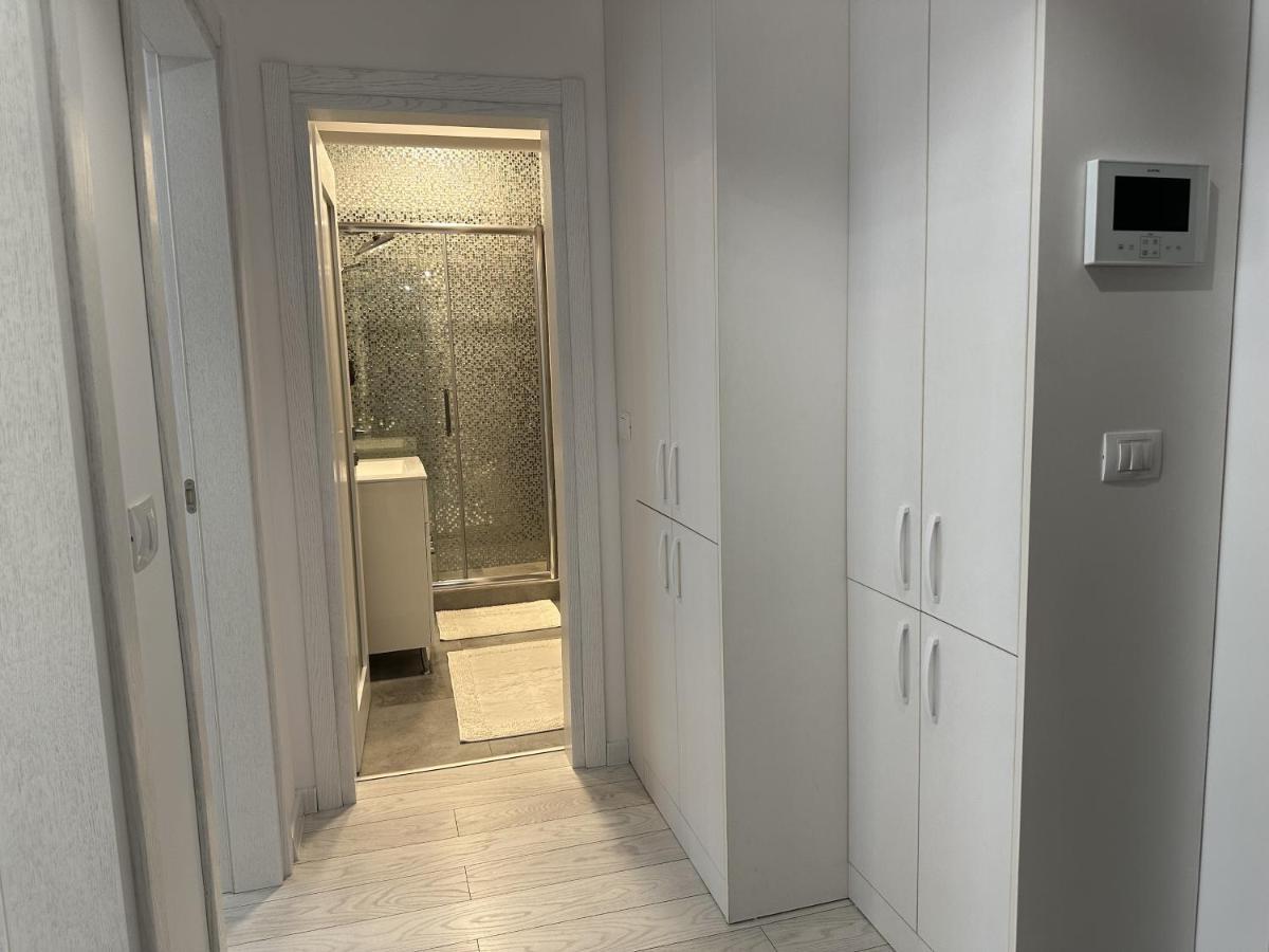 Ferienwohnung Apartament In Suceava, Zamca Exterior foto