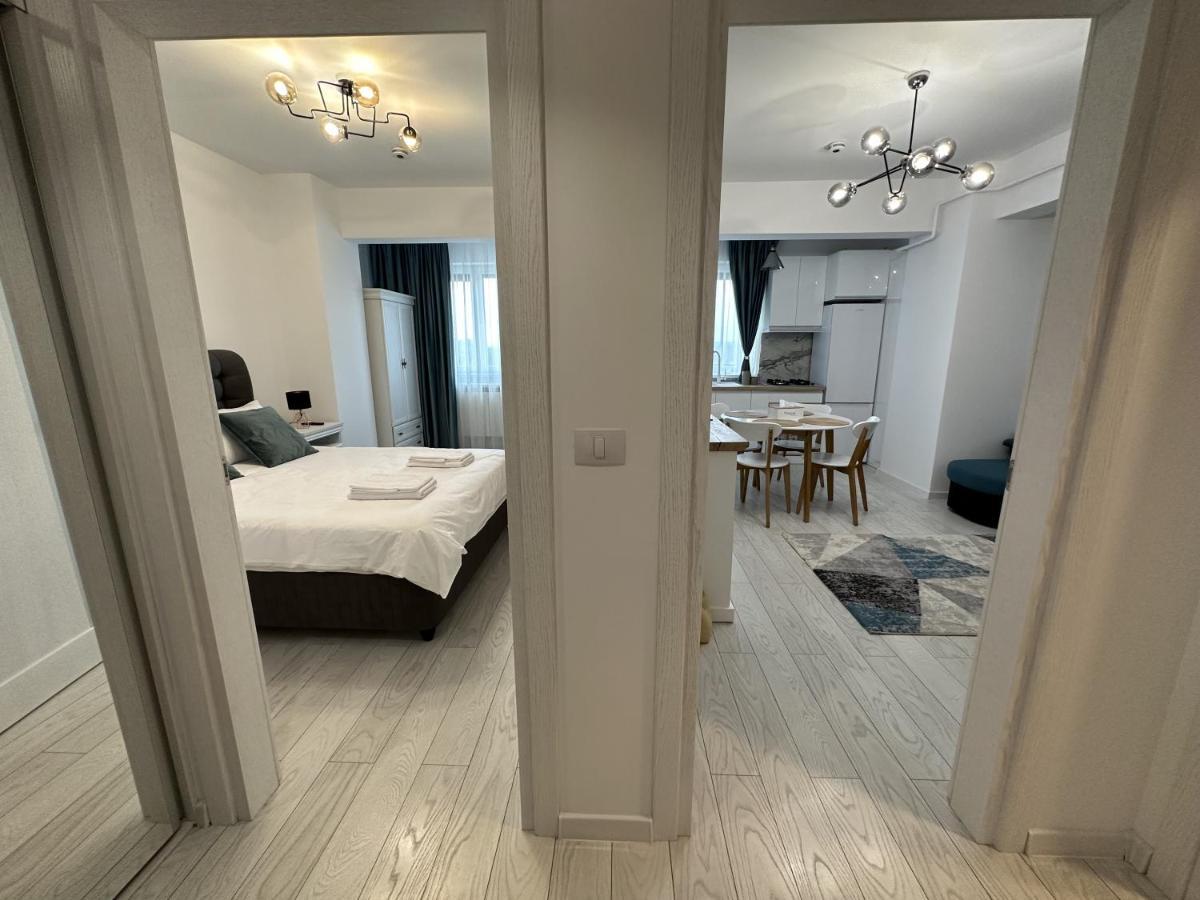 Ferienwohnung Apartament In Suceava, Zamca Exterior foto