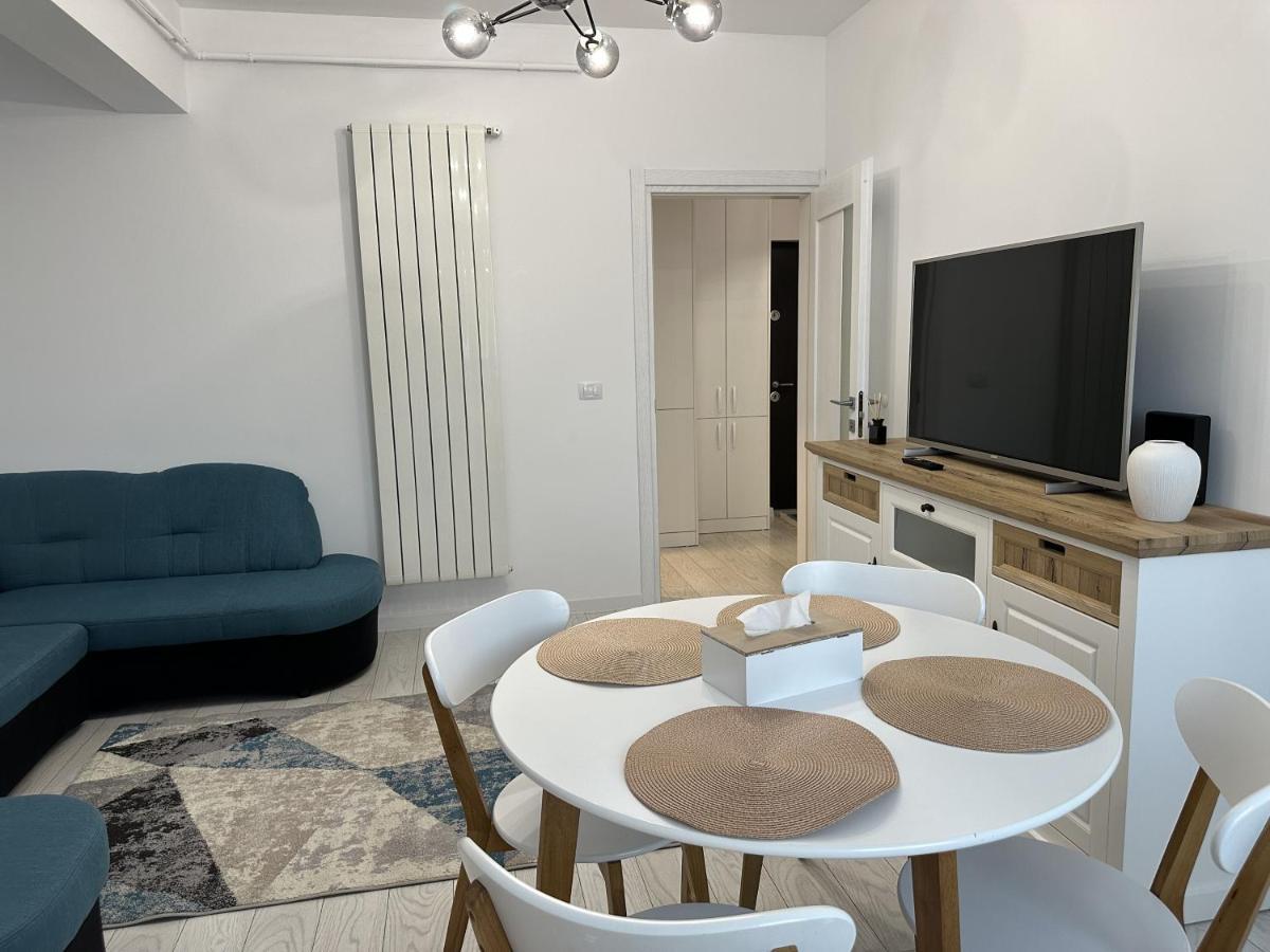 Ferienwohnung Apartament In Suceava, Zamca Exterior foto